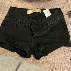 Hollister 2” shorts